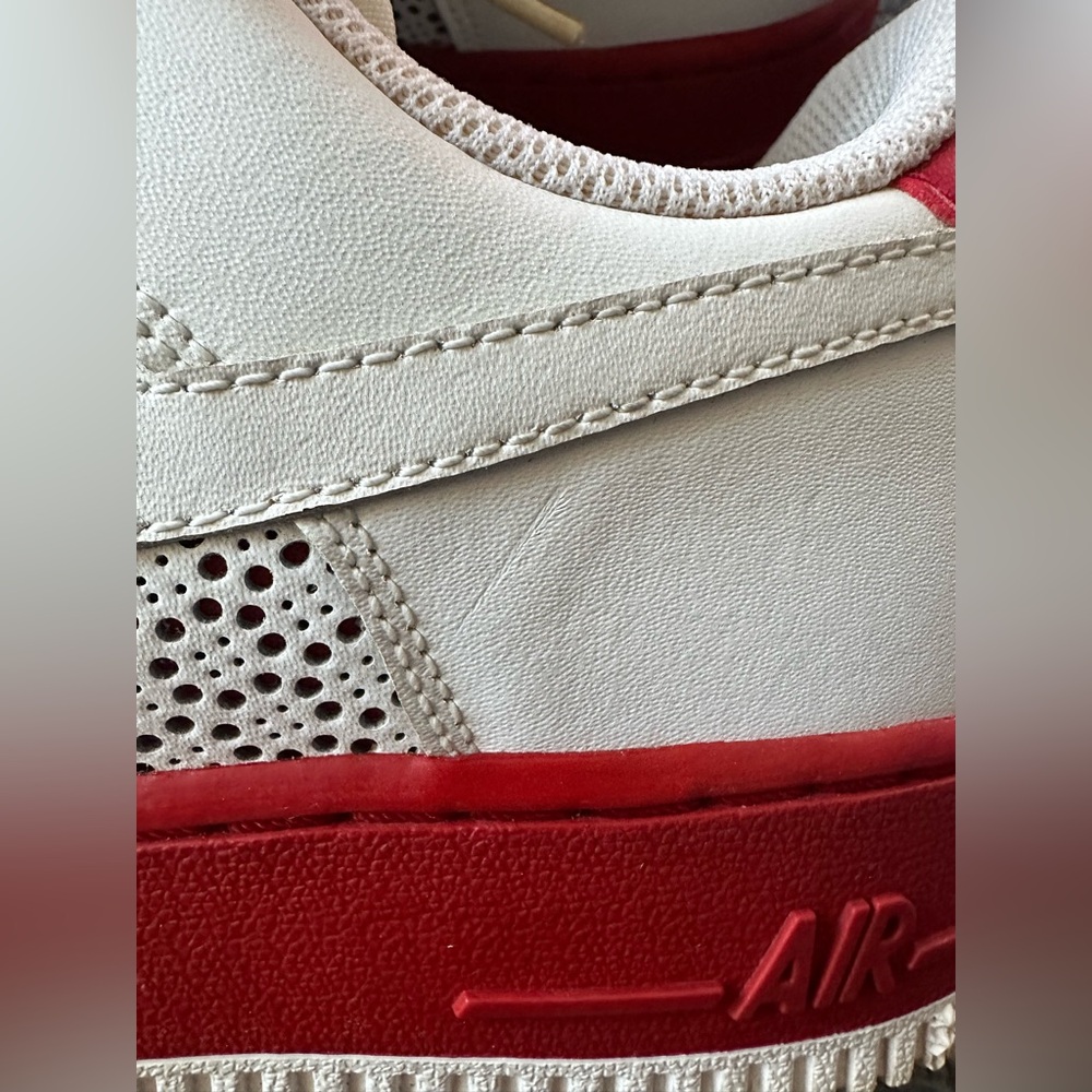 Vintage Nike Air Force 1 AF1 '07 White Varsity Red Youth Size 6.5 - Picture 3 of 15
